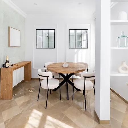 Apartamento con vistas en Gran Vía de Granada Luxury Suites * Granada