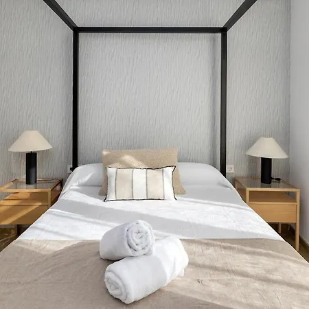 Con Vistas En Gran Via De Luxury Apartment